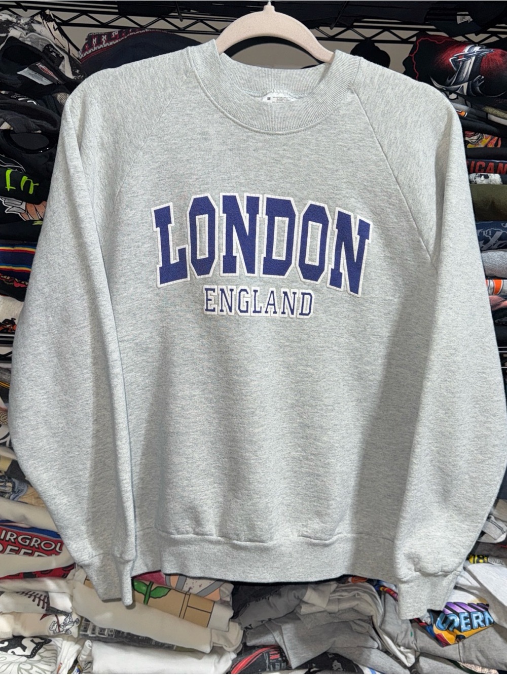 Vintage 90s Women’s London England Gray Crewneck Size Medium